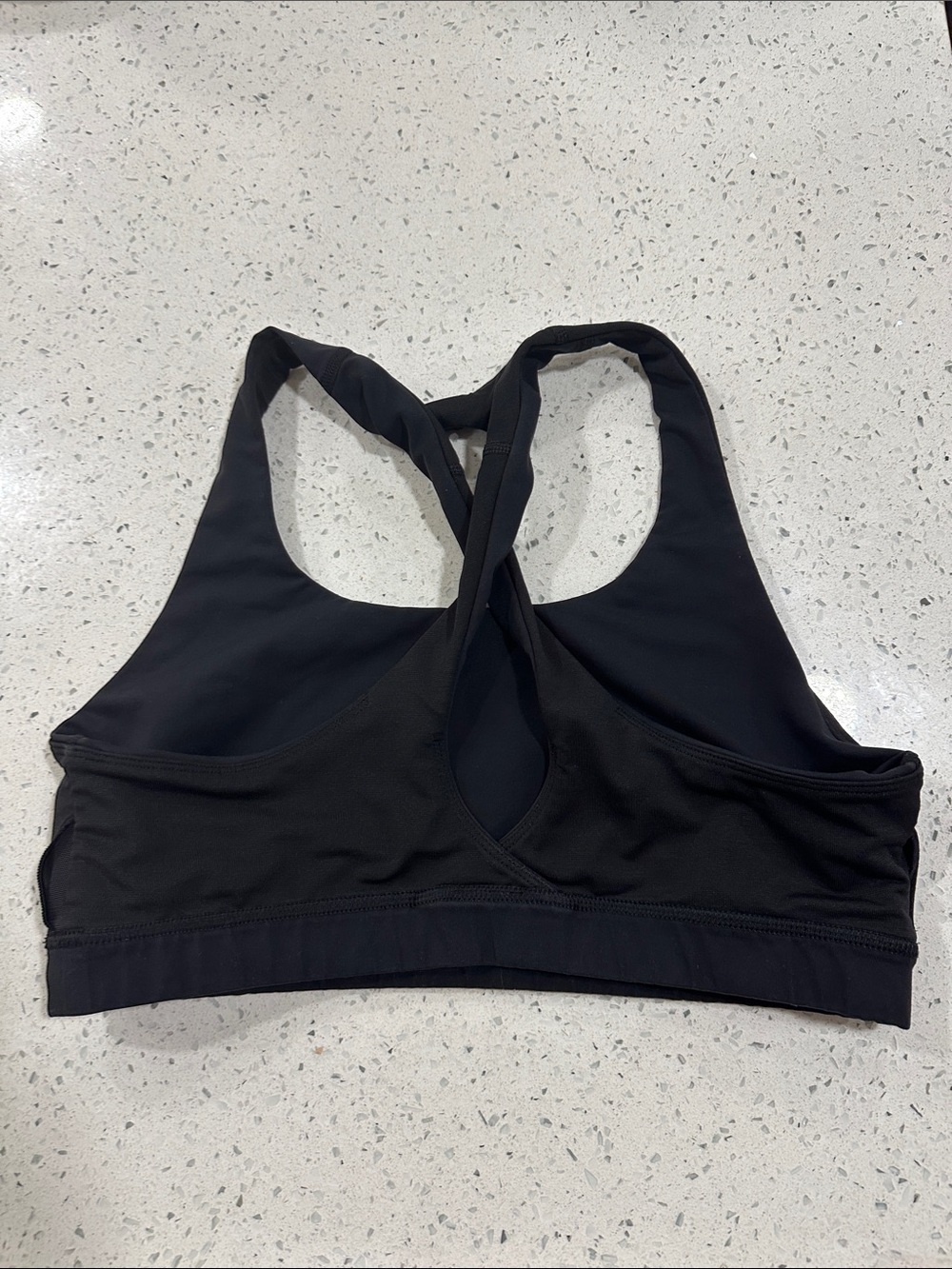 lululemon athletica Black Crisscross Back Sports Bra - Picture 6 of 6